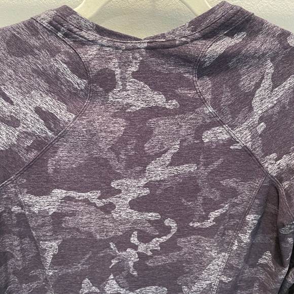 lululemon Longsleeve - Picture 4 of 5